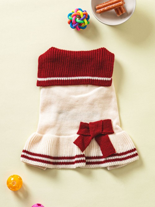 ชุดเดรสผูกโบว์สีแดงของสัตว์เลี้ยง (Size M)