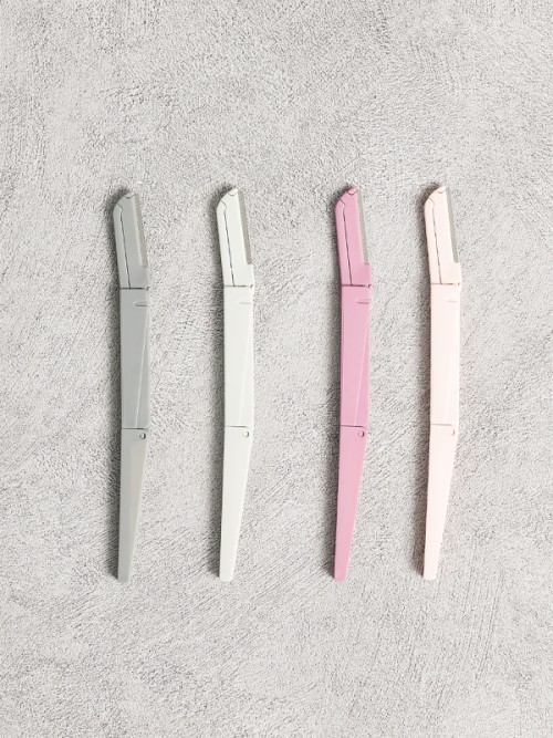 มีดโกนขนคิ้วแบบพับ 3 ระดับ (2P)