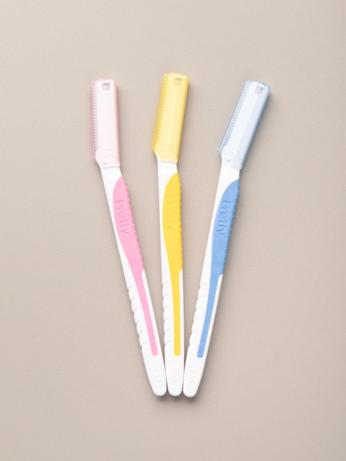 มีดโกนขนใบหน้า L-Shape รุ่น Pretty ของ KAI (ผลิตในประเทศญี่ปุ่น) 3 ชิ้น