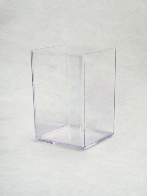 กล่องจัดระเบียบแบบใส (ขนาด 8.2 x 8.2 x 12.4 ซม.)
