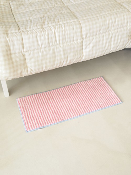 พรมเช็ดเท้า ที่มีลายพิมพ์หรือการออกแบบแบบพิเศษ (Pattern Jacquard) ขนาด 40x90 เซนติเมตร