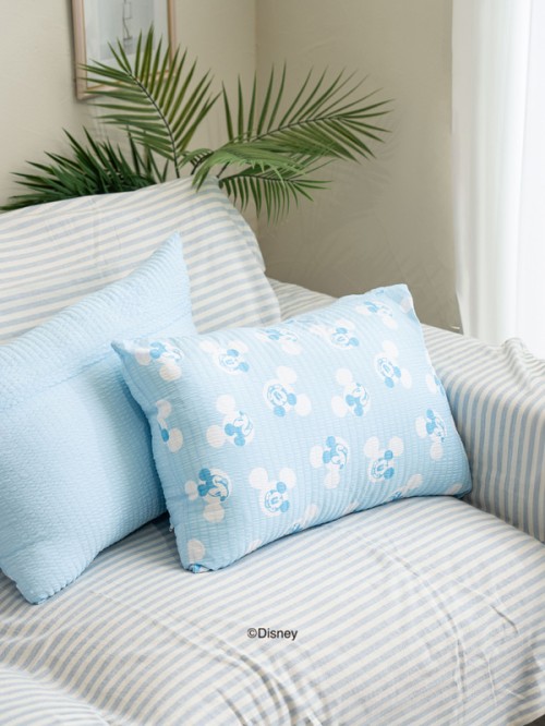 ปลอกหมอนอิงลาย Disney Mickey Friends Cooling Pillow Cover (ขนาด 40*60ซม.)