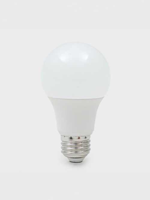 หลอดไฟ LED KUMHO 8วัตต์ แสงสีขาวธรรมชาติ
