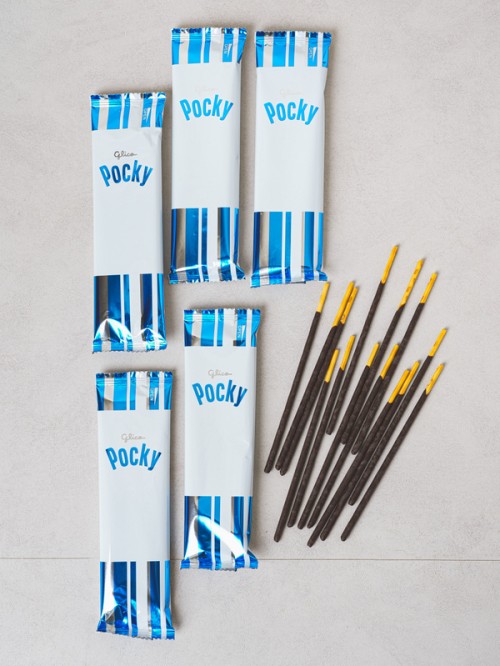 ขนม Pocky แท่งกรอบ รส ช็อกโกแลต 141กรัม