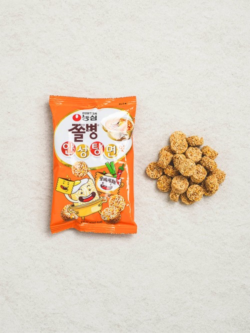 ขนมข้าวเกรียบ Nongshim 77g (รสกลมกล่อม-เค็ม)