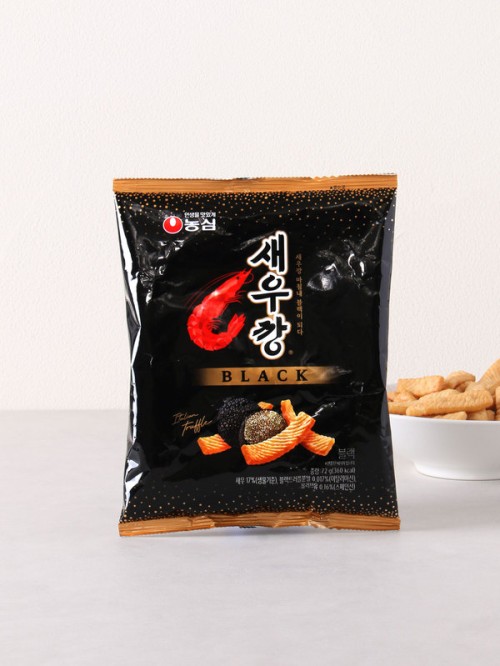 ขนม Saewookkang Black รสชาติทรัฟเฟิลดำเข้มข้น 72กรัม