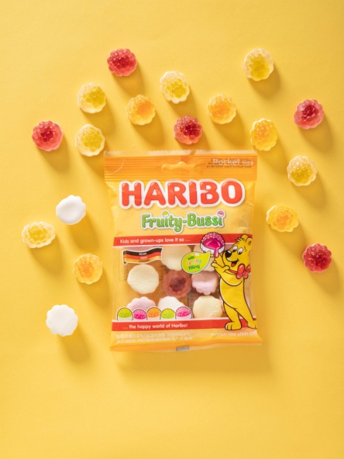 เจลลี่ Haribo Fruity Bussi มี 3 รสชาติให้เลือก คือ มะม่วง ราสเบอร์รี่ และ apricot 100กรัม