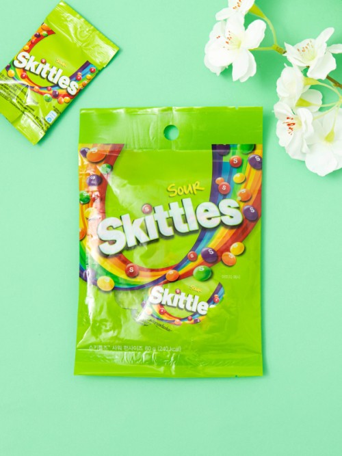 ลูกอมหลากสี Skittles รสเปรี้ยว 60กรัม