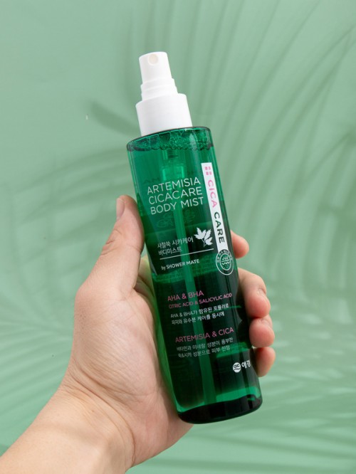 สเปรย์บำรุงผิว Shower Mate สูตร Artemisia และ Cica 200 มล.