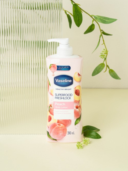 ครีมทาผิว Vaseline กลิ่น Peach 390 ml
