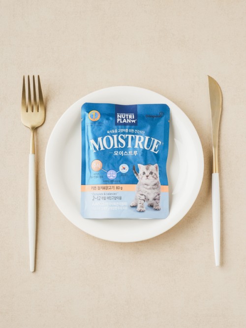 อาหารแมวแบบเปียก Dongwon Nutriplan Moisture สำหรับลูกแมว (80กรัม)