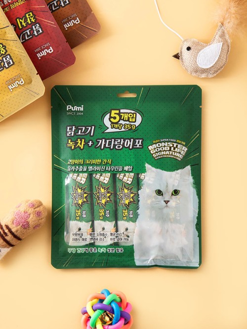 อาหารว่างของแมว Monster Good Life  (รสไก่และชาเขียว) (35กรัม / 5 ชิ้น)