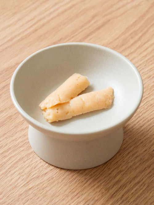 อาหารแมว Inaba Ciao Stick รสเนื้อไก่และปู (15กรัม X 6ชิ้น)