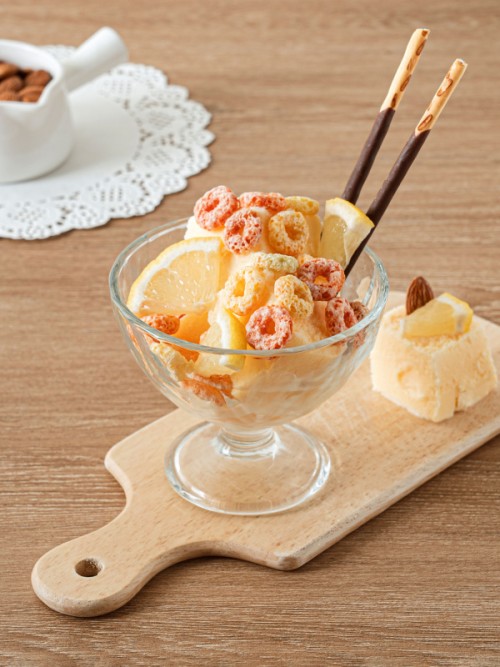 ถ้วยไอศครีม ขนมหวาน (ประมาณ 220 มล.)
