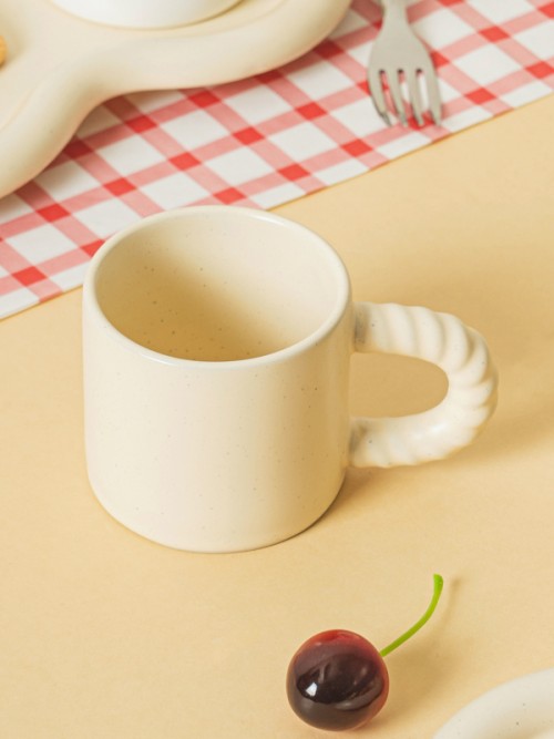 แก้วมัคมินิ Cozy Atom Twist Handle (สีงาช้าง) (ประมาณ 180 มล.)