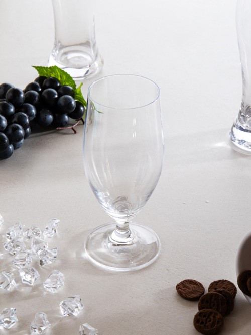 แก้วเบียร์แบบ Goblet (ประมาณ 370 มล.)