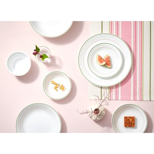 ชุดจานและชามที่ผลิตจากวัสดุคุณภาพสูงจากแบรนด์ Corelle จำนวน 16 ชิ้น ที่มีดีไซน์ ลวดลายสีเขียวแบบคลาสสิก