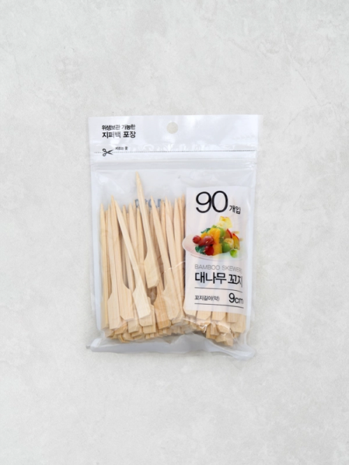 ไม้เสียบอาหารอเนกประสงค์ ไม้ไผ่ 9 ซม. (1 แพ็กมี 90 ชิ้น)