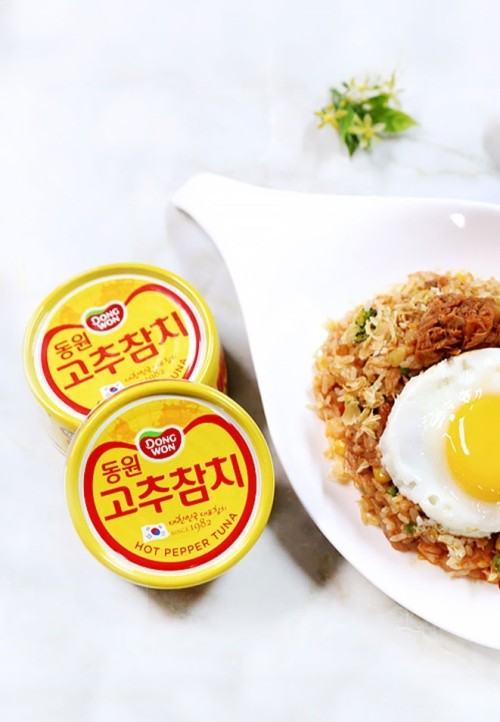 ทูน่ากระป๋อง DONGWON สูตรพริกเผ็ด 85 กรัม 20 กระป๋อง