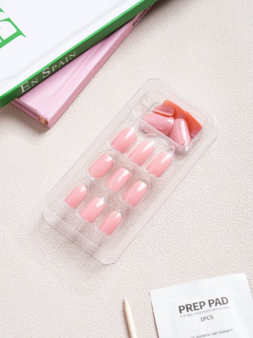 เล็บปลอม แบบทึบ 16 ชิ้น (สีชมพูกุหลาบ)