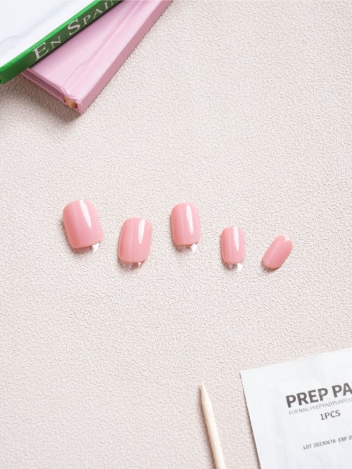 เล็บปลอม แบบทึบ 16 ชิ้น (สีชมพูกุหลาบ)