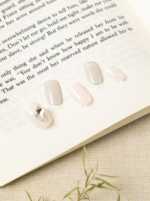 ชุดเล็บปลอม  แบรนด์ Ring Ring (24 ชิ้น) (Round Square #2)